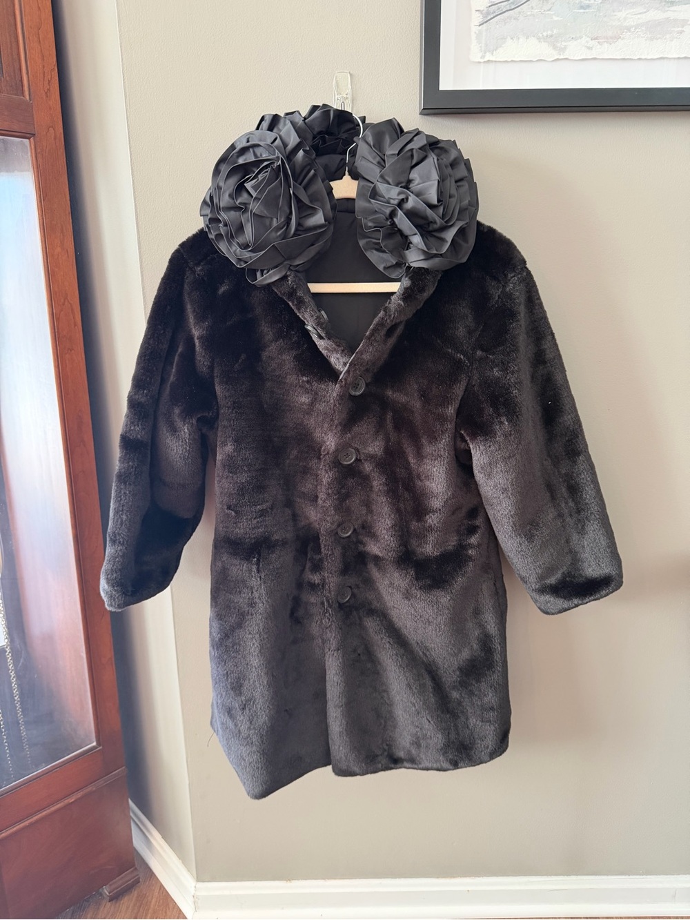The Children's Place Reversible Black Faux Fur Coat. Medium 7/8